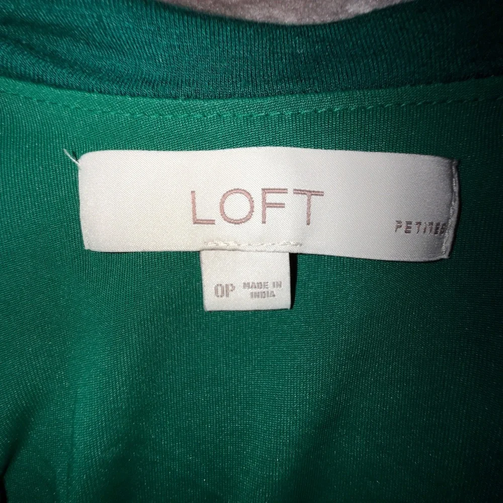 LOFT Pleated Midi Dress‎ Women 0 Petite Green Excellent Short Sleeve Scoop Back